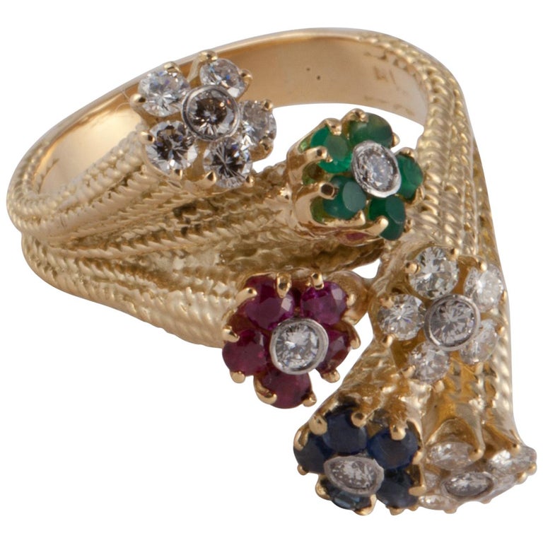 Multi Gem Flower Ring in 18K Gold For Sale at 1stDibs