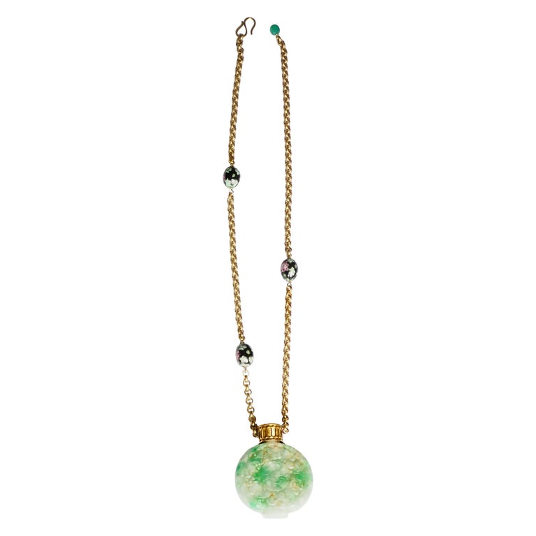 Long Necklace Antique Jade For Sale at 1stdibs