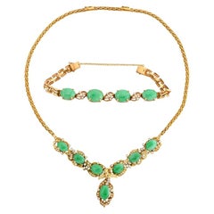 Vintage 18 Karat Gold, Diamonds and Chinese Jade Necklace and Bracelet Set
