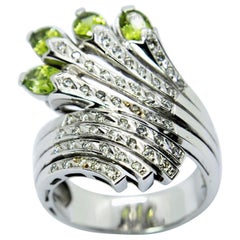 Bouquet of Olivine Peridot Flowers in 18 Karat White Gold and Diamond Ring