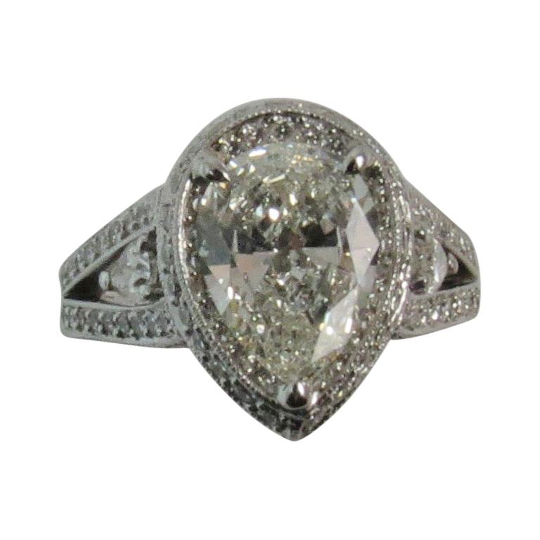 Pear Shape Diamond Weighing 1.74 Carat in Platinum Diamond Mounting