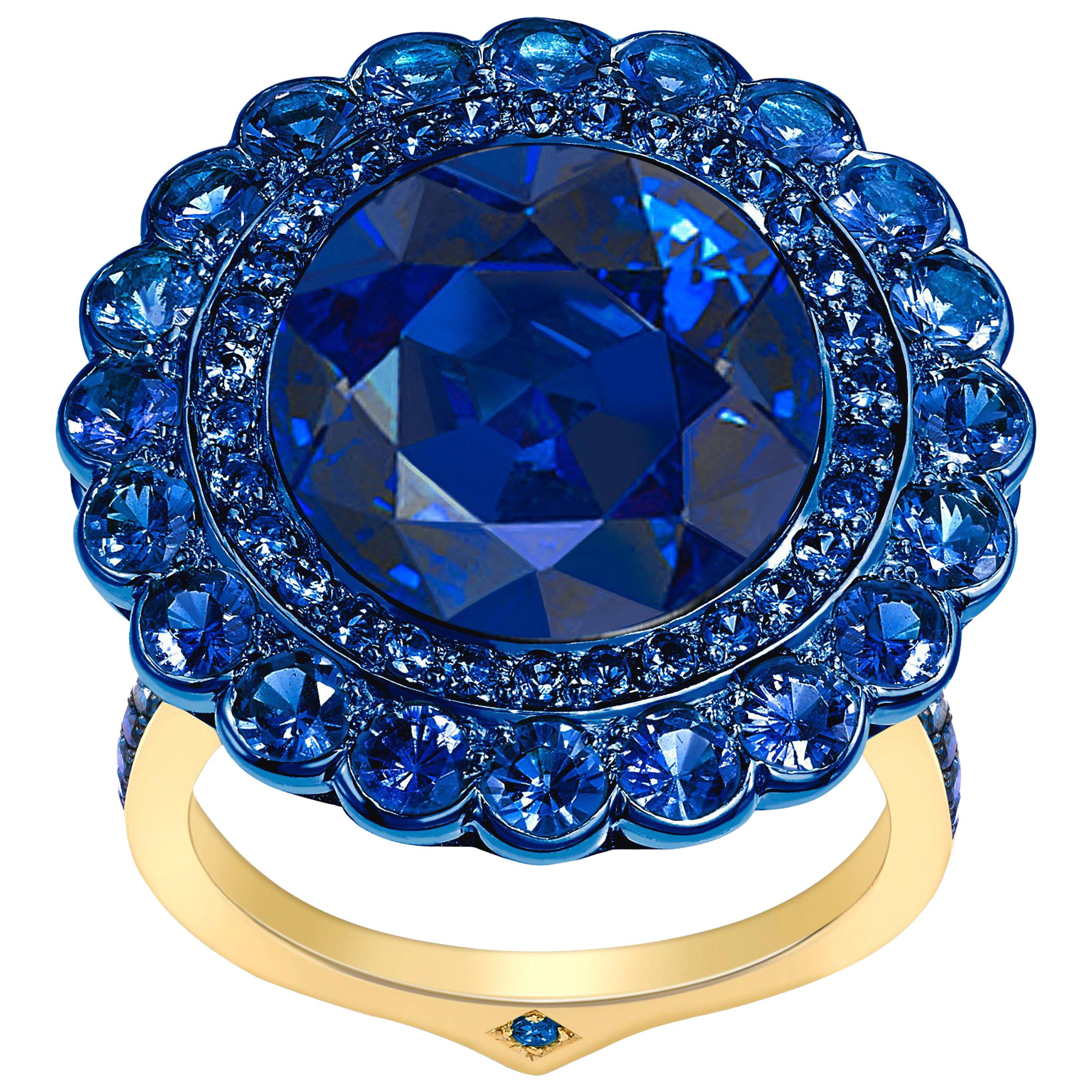 Ana de Costa Blue Sapphire Yellow Gold Round Cluster Engagement Ring For Sale