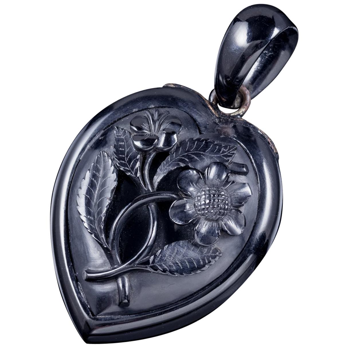 Antique Victorian Whitby Jet Floral Heart Pendant, circa 1900 For Sale