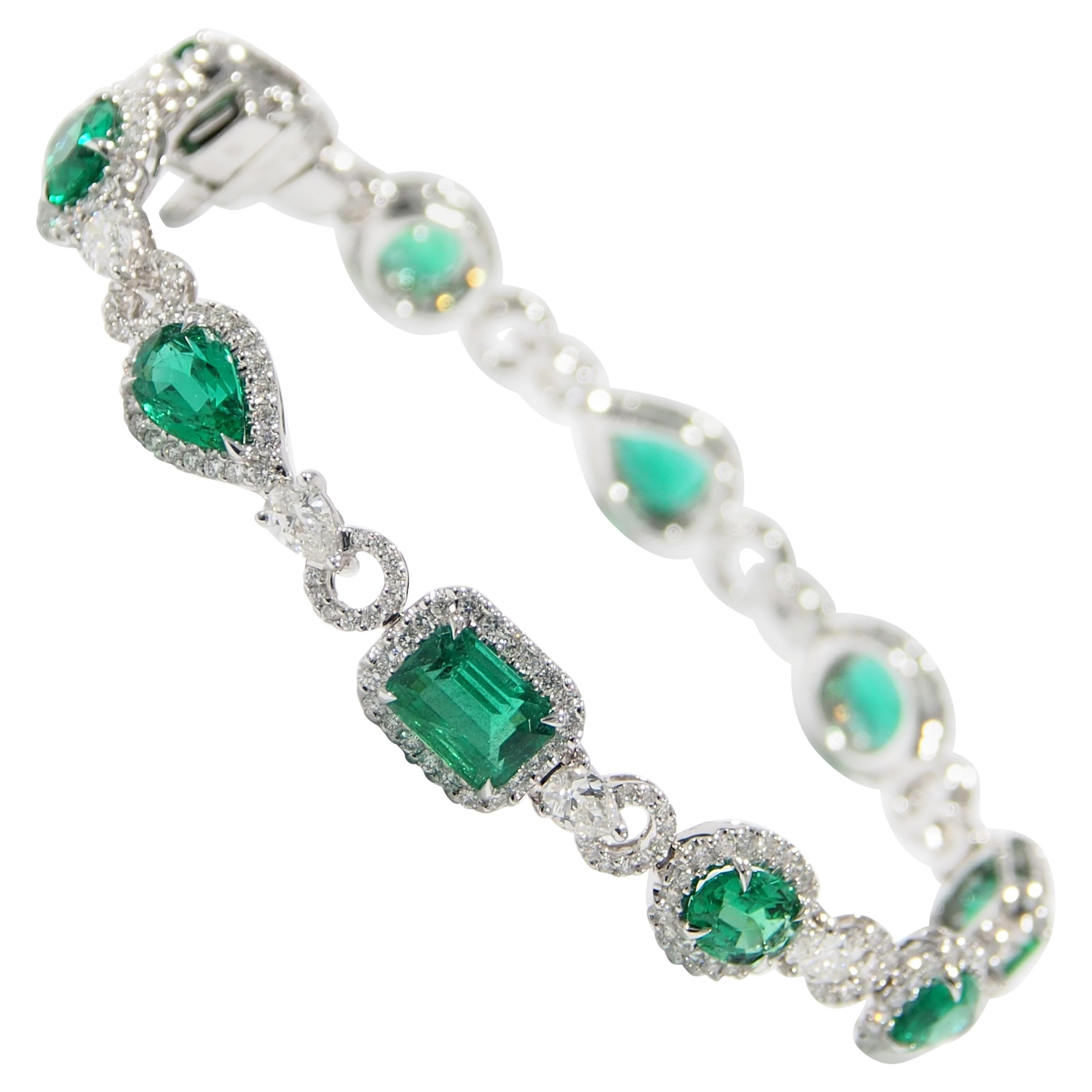 Diamond Emerald Tennis Bracelet 18 Karat White Gold