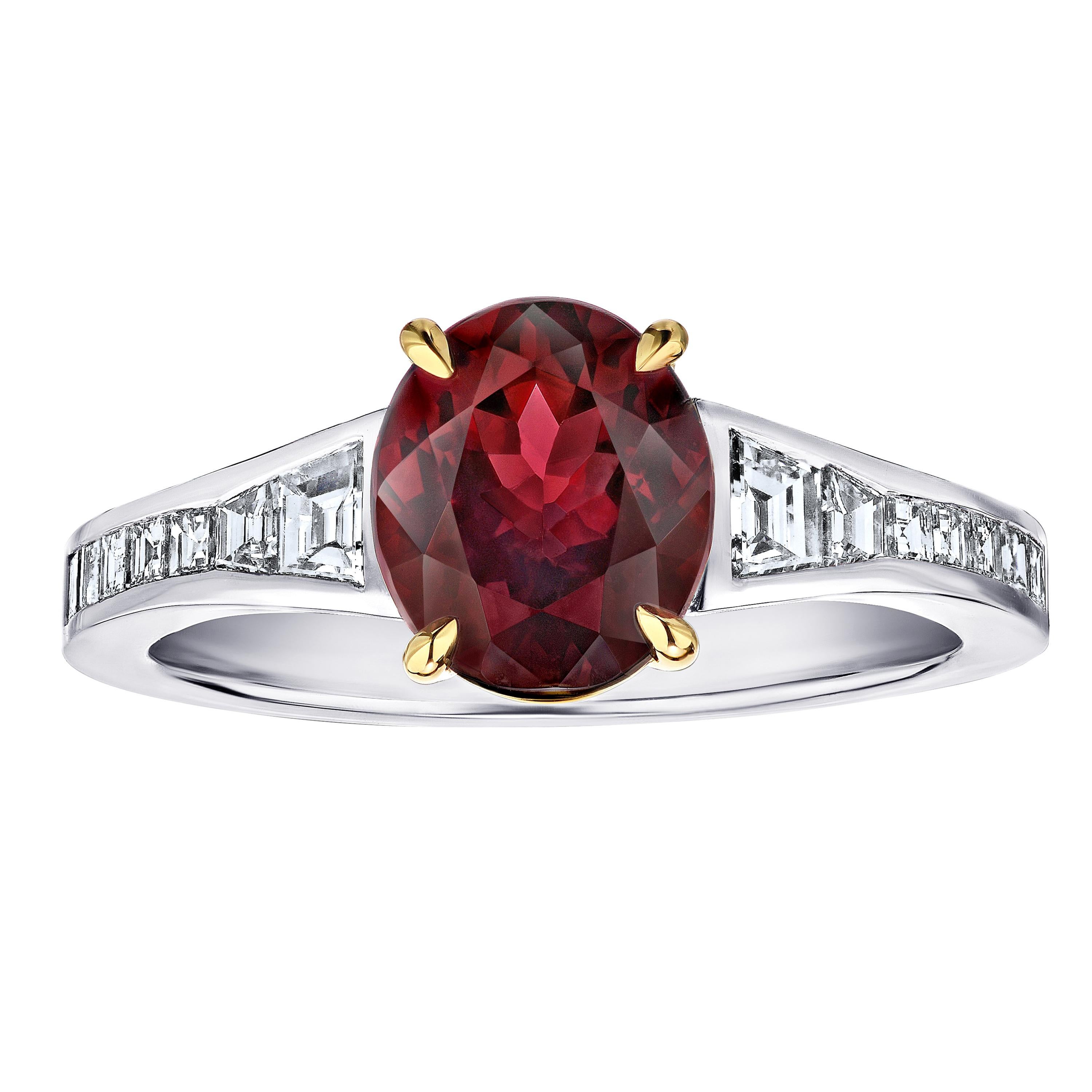 2.00 Carat Oval Red Spinel and Diamond Ring For Sale