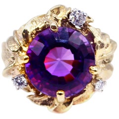 Intense Purple Amethyst Diamond Yellow Gold Ring