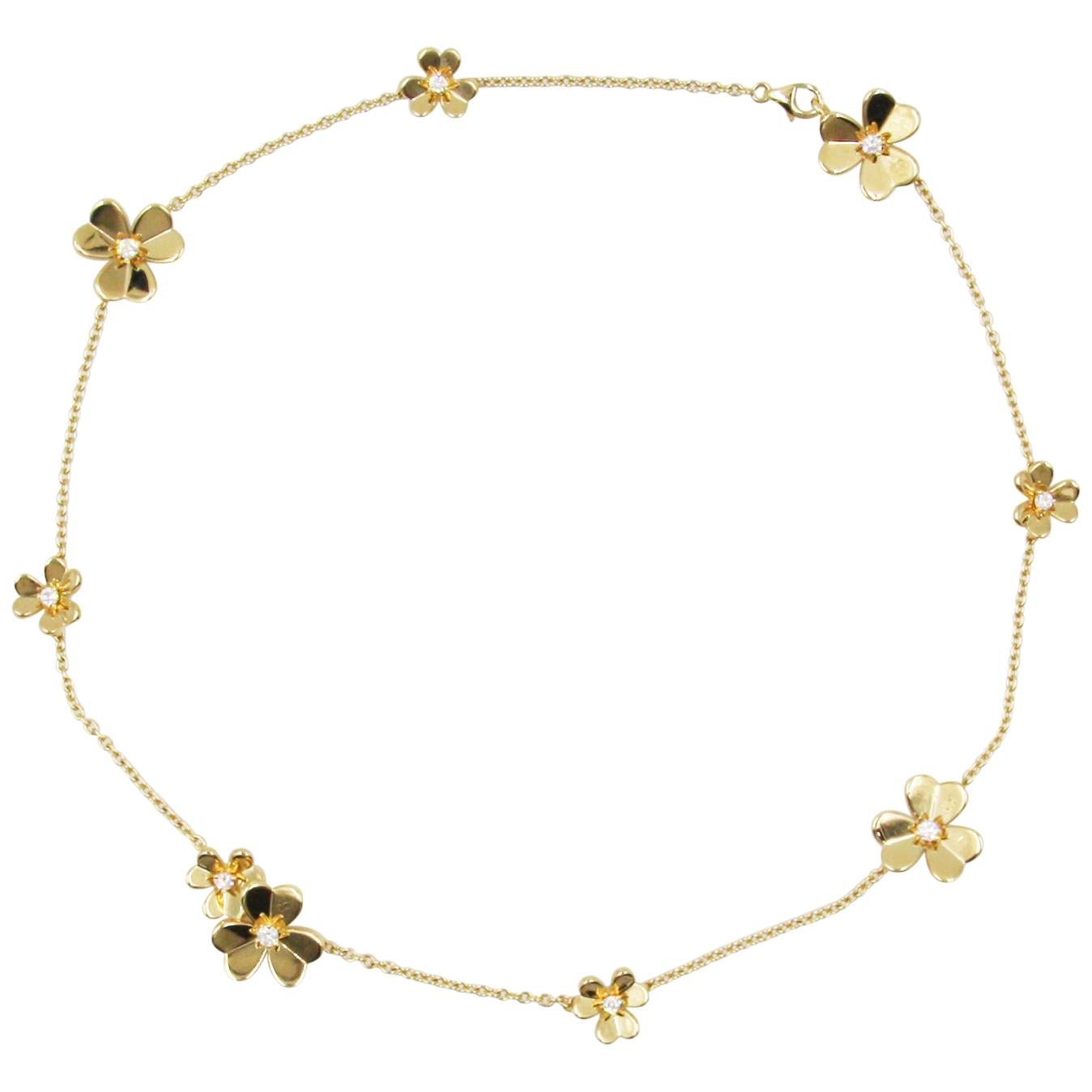Van Cleef & Arpels Frivole Necklace 9 Flowers, 18 Karat Yellow Gold, Diamond For Sale