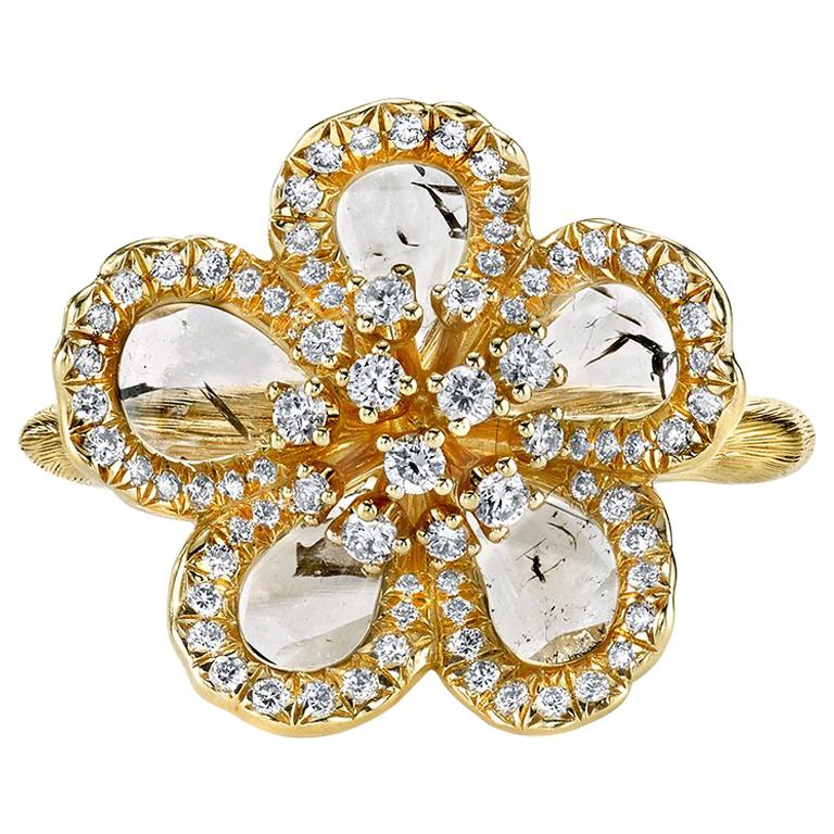 Flat Diamond Flower Ring in Yellow Gold For Sale