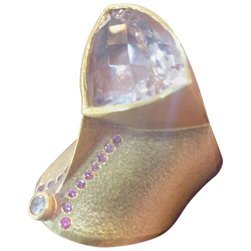 Michael Zobel 14.37 Carat Morganite Gemstone Diamond 18/22 Karat Gold Ring For Sale