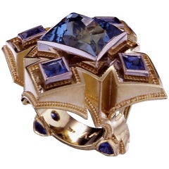 Gold More Objets d'Art and Vertu