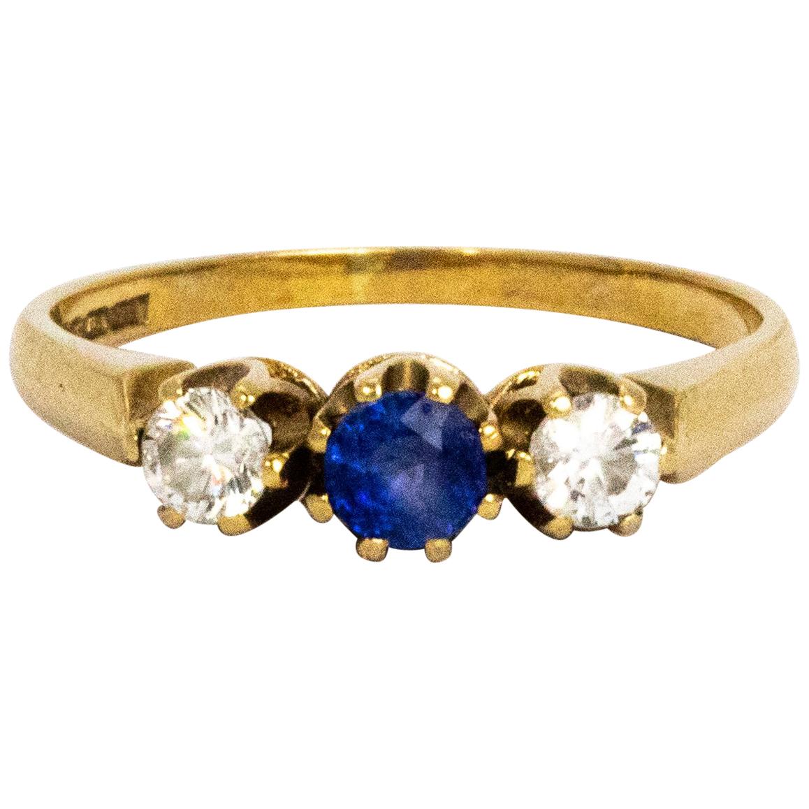 Vintage Diamond and Sapphire 9 Carat Gold Ring For Sale