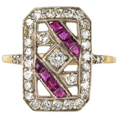 Antique 1925s French Art Deco 18 Karat Yellow Gold Ruby Diamond Rectangular Ring