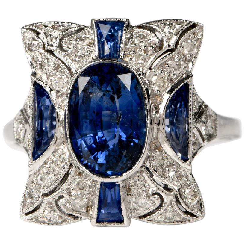 Sapphire Diamond Filligree 18 Karat Gold Diamond Ring
