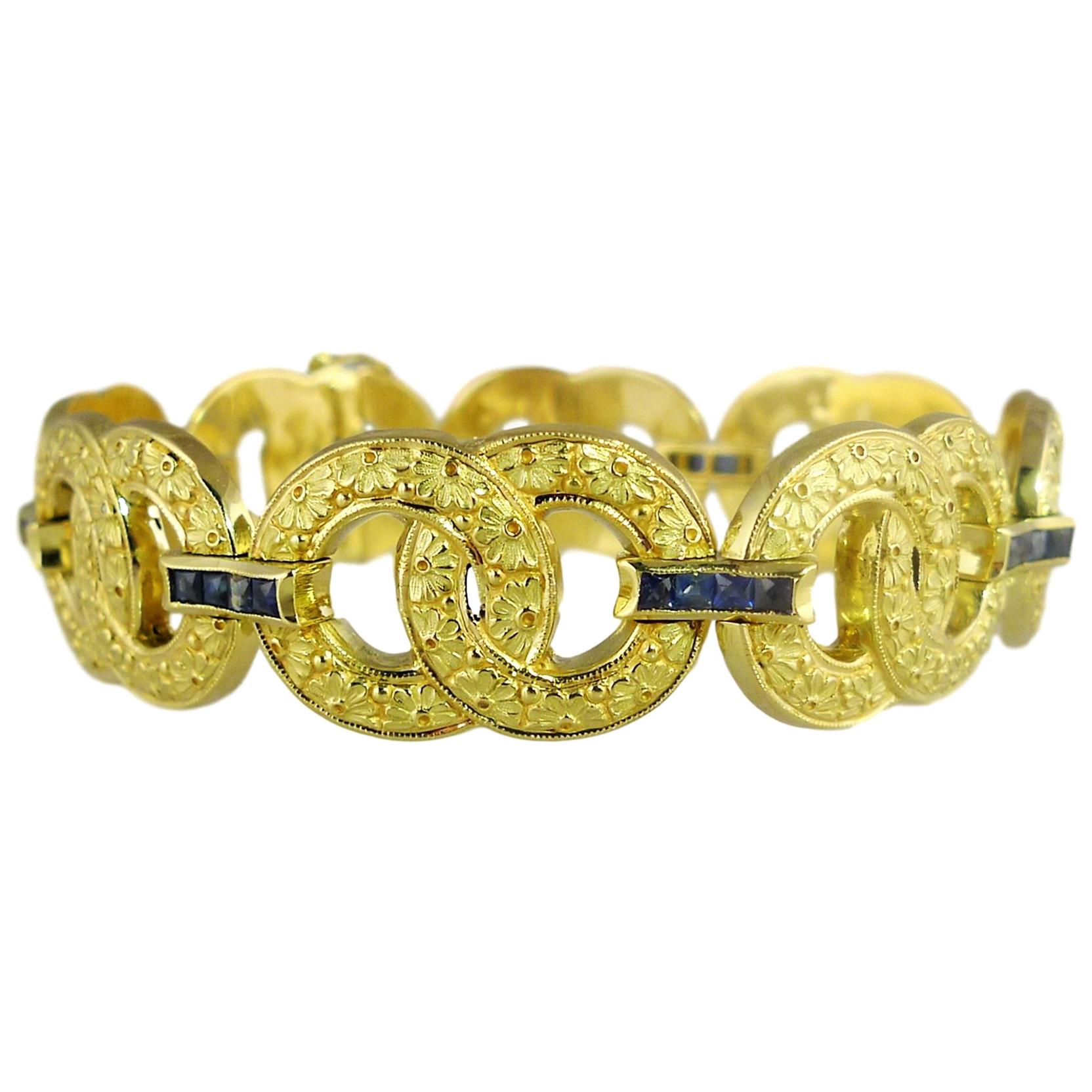 French Art Deco Sapphire 18ct Yellow Gold Vintage Bracelet For Sale