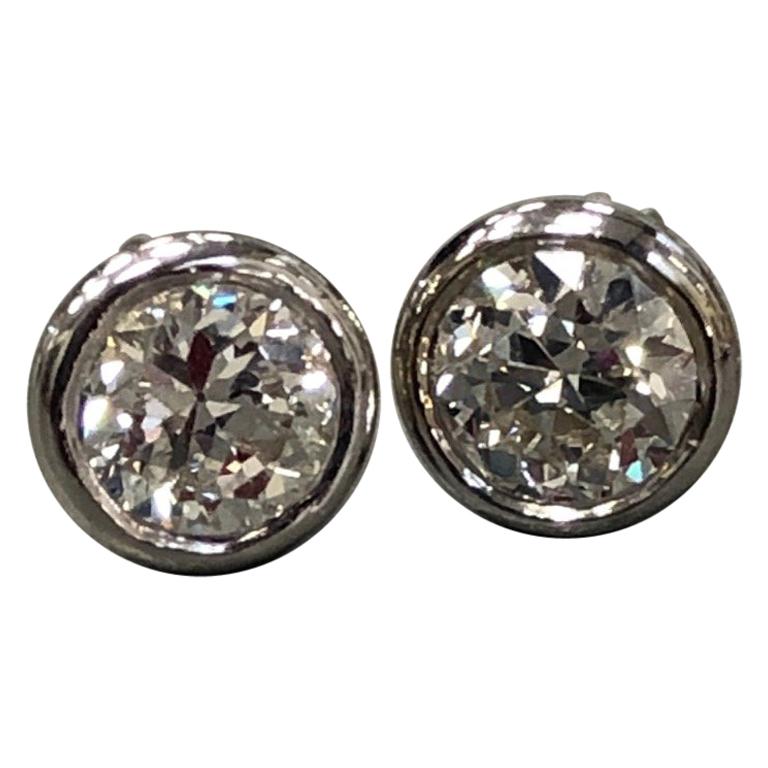 1.04 Carat Diamond Stud Earrings