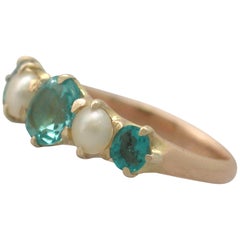Antique 1920s Pearl 1.02 Carat Emerald Gold Cocktail Ring