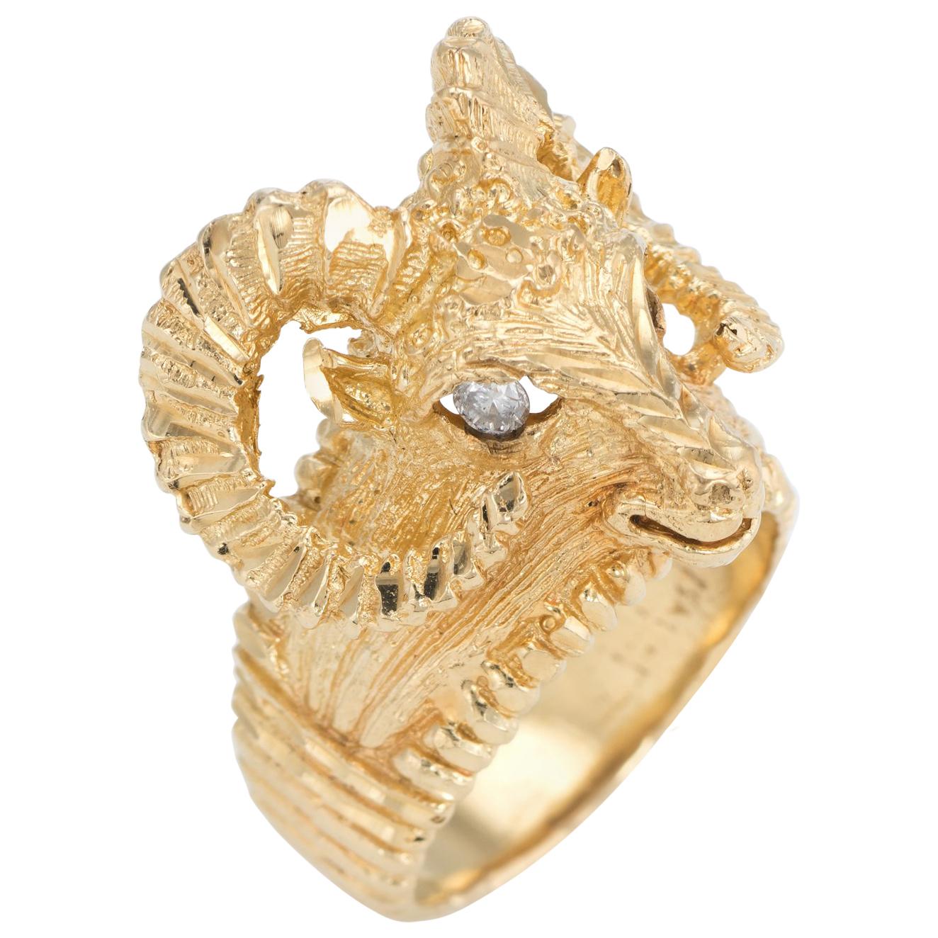 Vintage Ram Ring 14 Karat Yellow Gold Diamond Eyes Animal Zodiac Jewelry