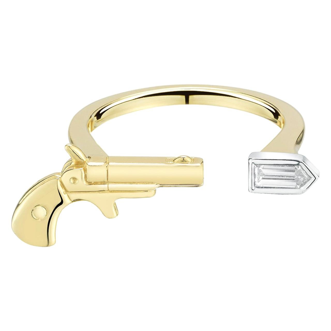 18 Karat Diamond Pistol Ring For Sale