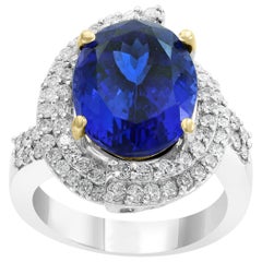 Vintage 8.5 Carat Oval Tanzanite and 2 Carat Diamond Ring 18 Karat White Gold, Estate