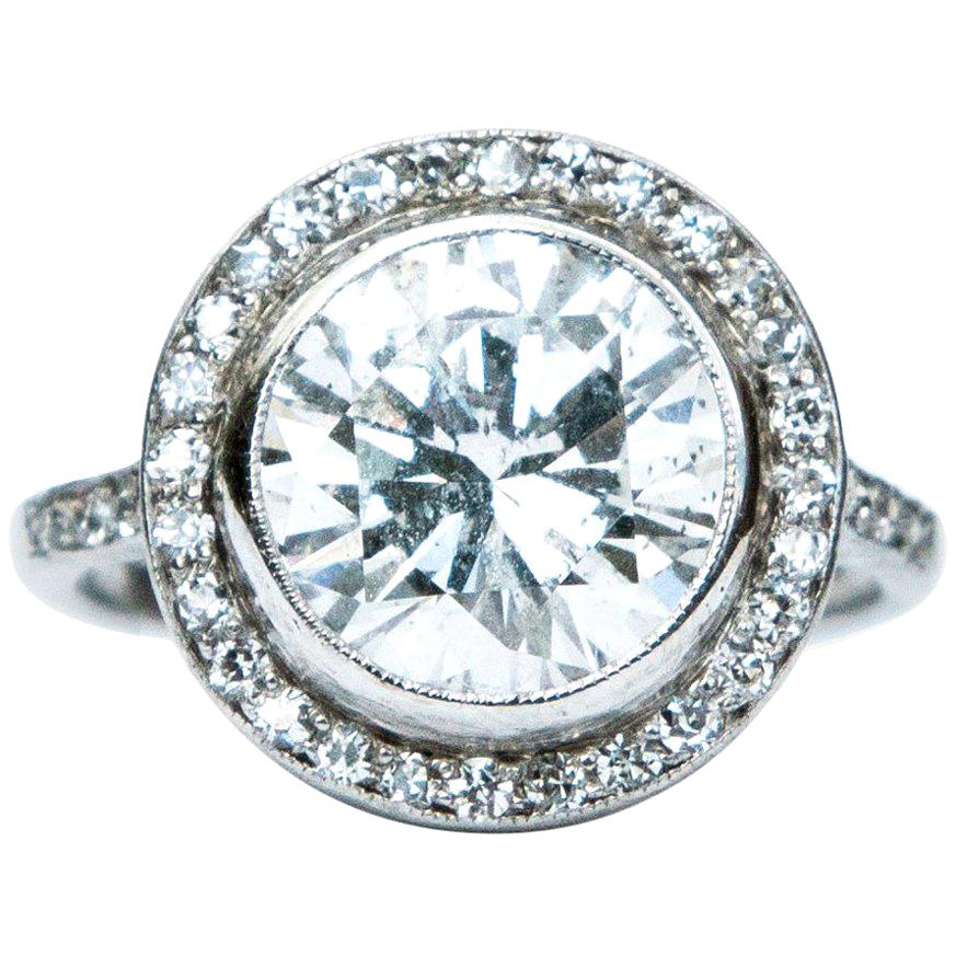 Vintage 3.62 Carat Diamond and Platinum Solitaire Ring For Sale