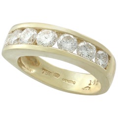 Contemporary 1990s 1.90 Carat Diamond and Yellow Gold Seven-Stone Ring