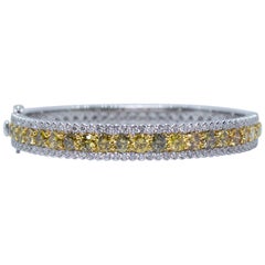 Estate 18 Karat Two-Tone Gold 5.50 Carat Yellow & White Diamond Bangle Bracelet