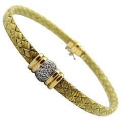 Vintage Estate 18 Karat Yellow Gold Two-Tone Braided Pave Diamond Bangle Bracelet