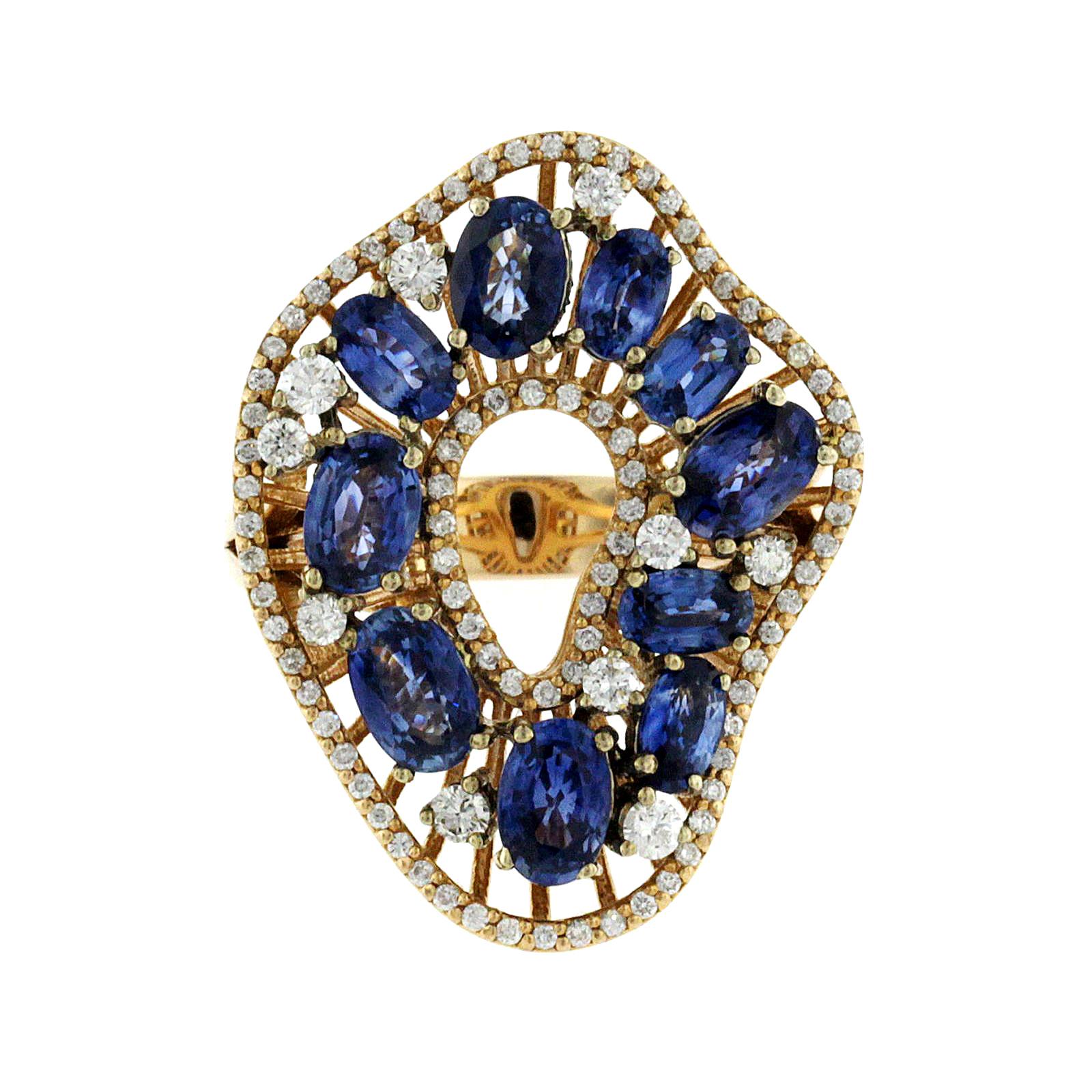 3.10 Carat Sapphires & 0.61 Carat Diamonds in 18 Karat Rose Gold Engagement Ring For Sale