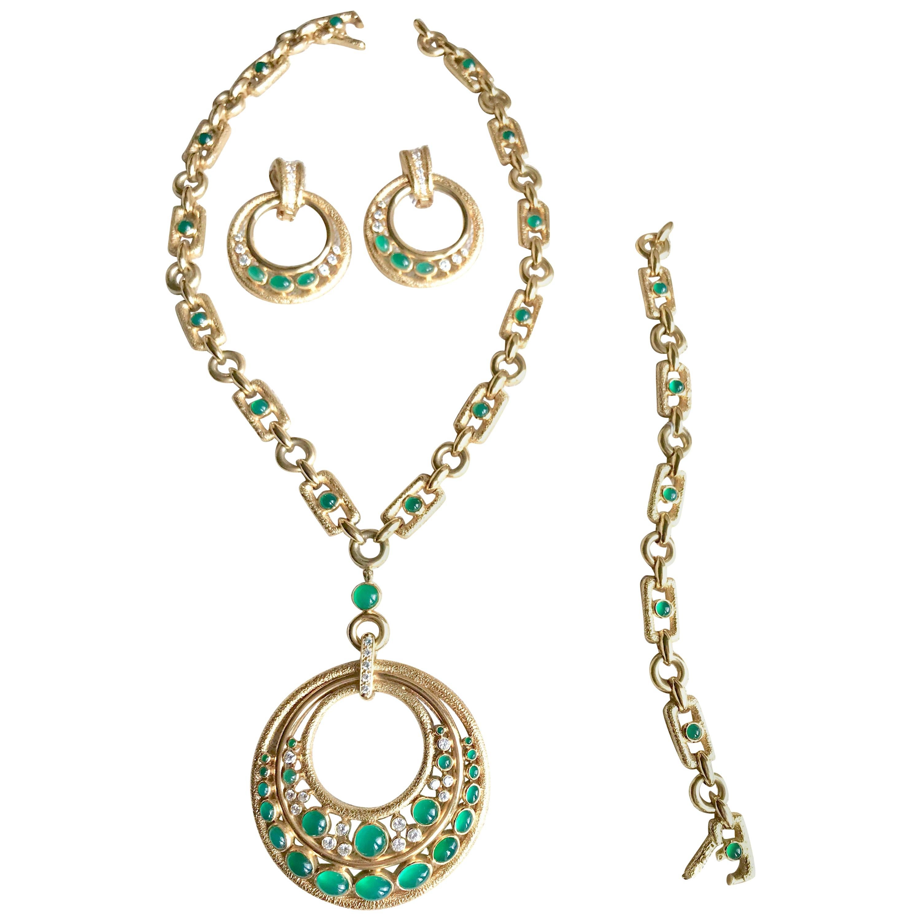 Mauboussin Necklace and Earrings Gold, Diamonds and Chrysoprase Transformable