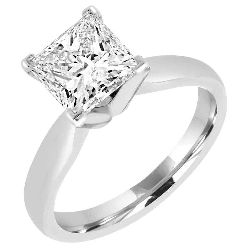 Classic 0.50 Carat Princess Cut Diamond Engagement 14 Karat White Gold Ring For Sale