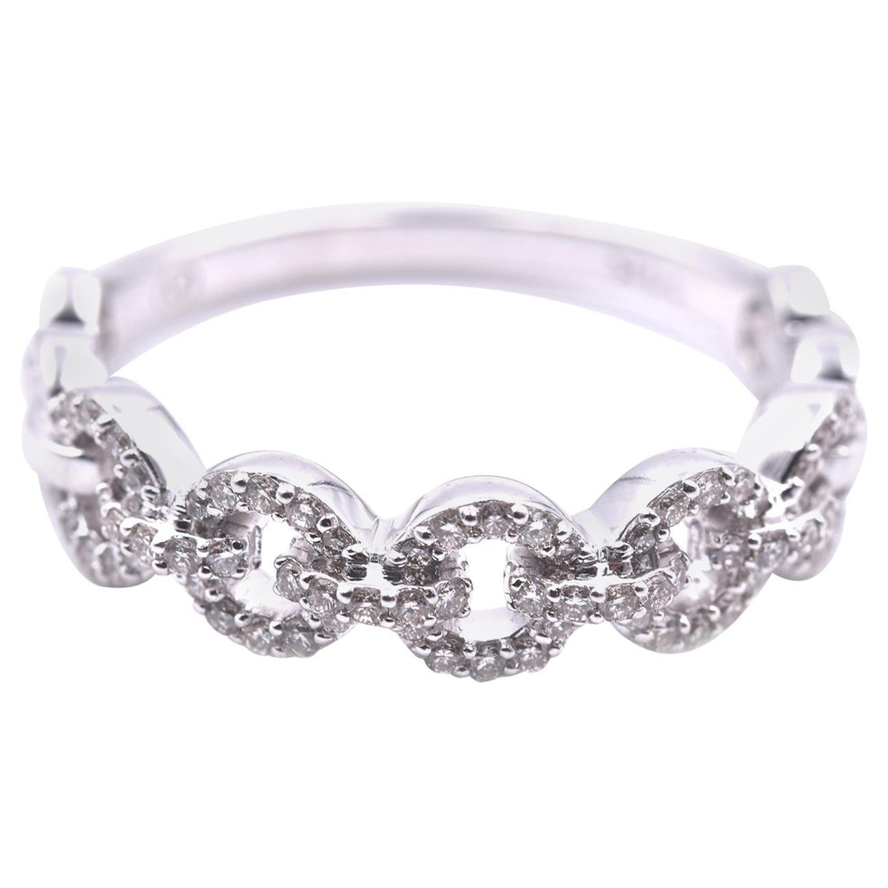 14 Karat White Gold Diamond Circle Link Band