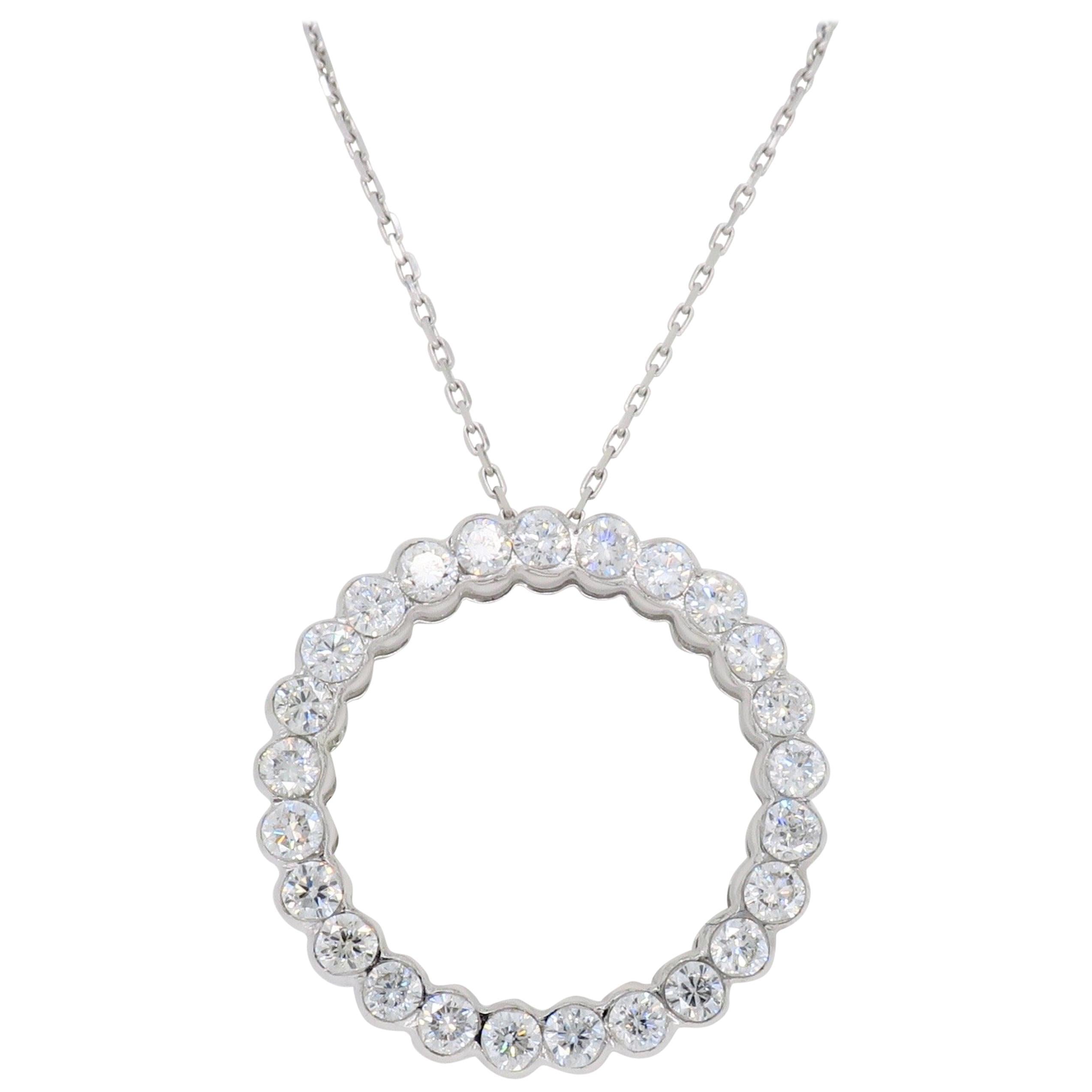 18 Karat Open Circle Diamond Pendant Necklace