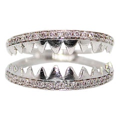 Shark Jaws White Gold Ring with Pavé Diamonds