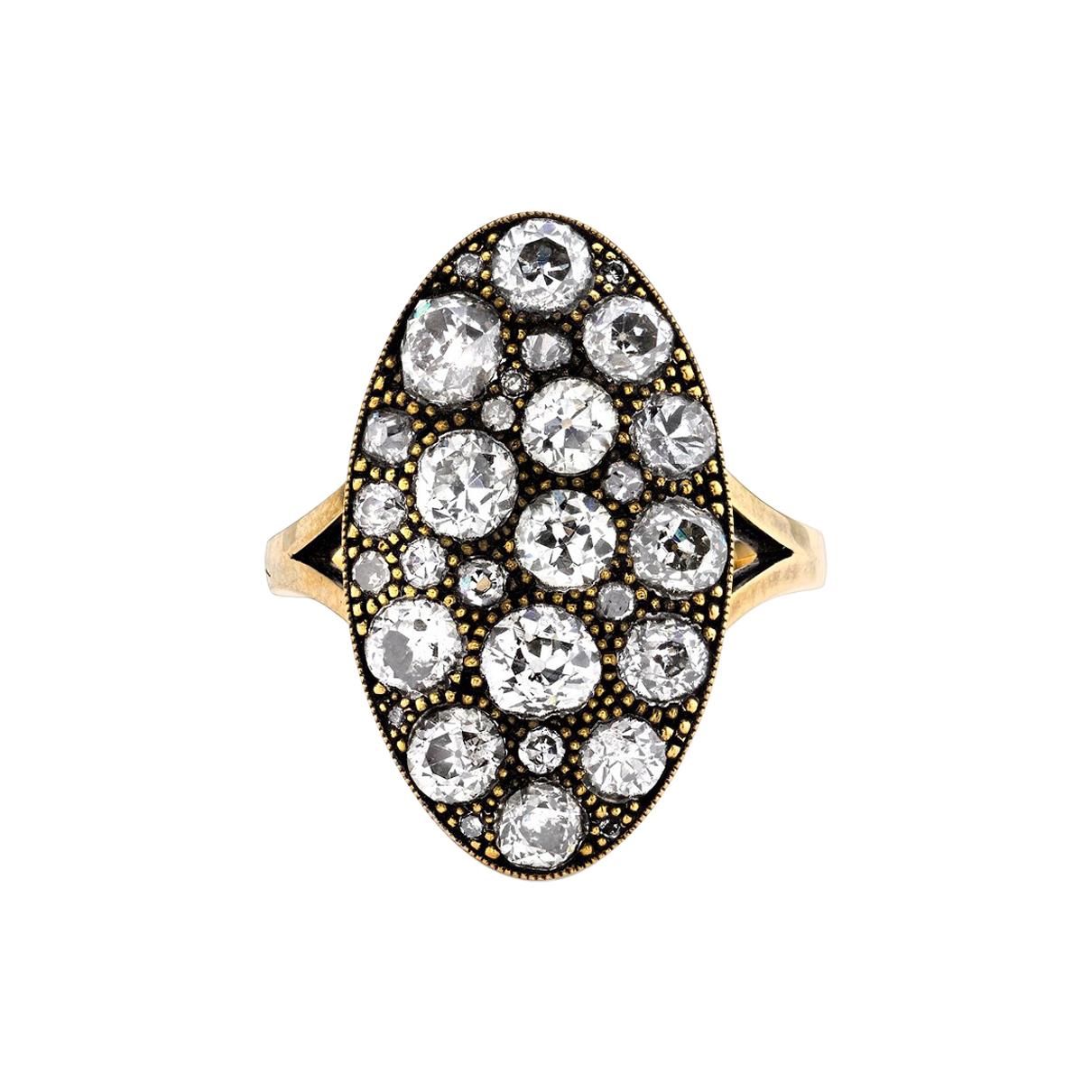 Handcrafted Moval Cobblestone Ring in 18K Yellow Gold by Single Stone For Sale