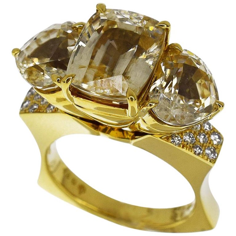 Jewel Studio 8.55-7.90 Carat Zircon 0.24 Carat Diamond 18 Karat Yellow ...