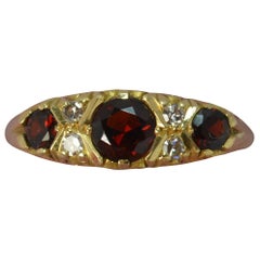 Vintage Victorian Design 18 Carat Gold Garnet and Diamond Cluster Stack Ring