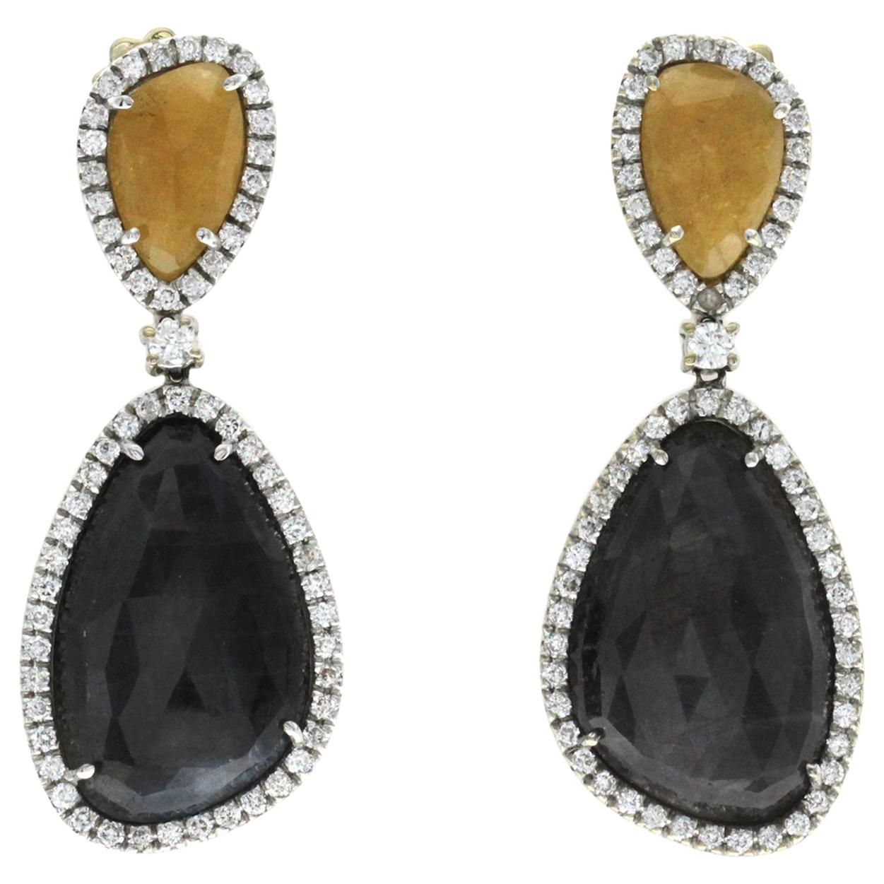 Pendientes de gota de oro blanco de 18 quilates con zafiros múltiples talla rosa de 33 quilates y 1,06 quilates de diamantes
