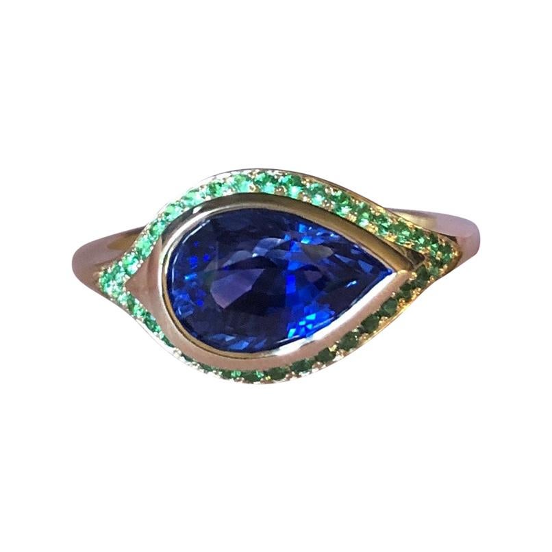 2.79 Carat Ceylon Sapphire and Tsavorite Engagement Ring