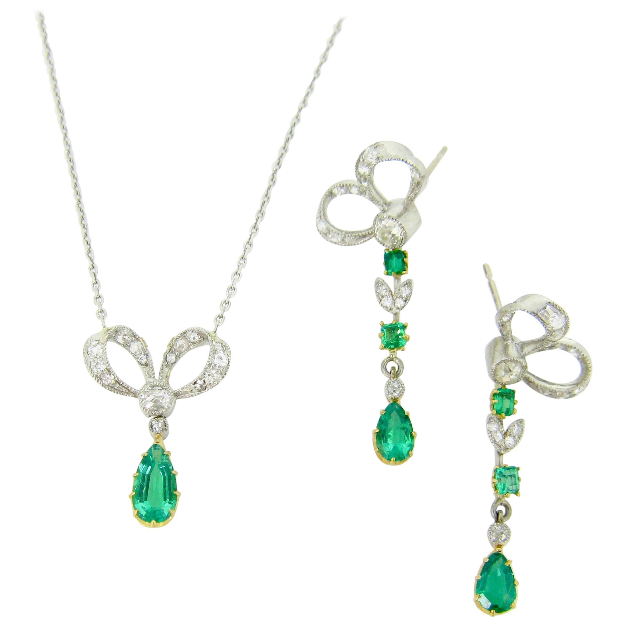Edwardian Belle Époque Emerald Diamonds Gold Earrings Necklace