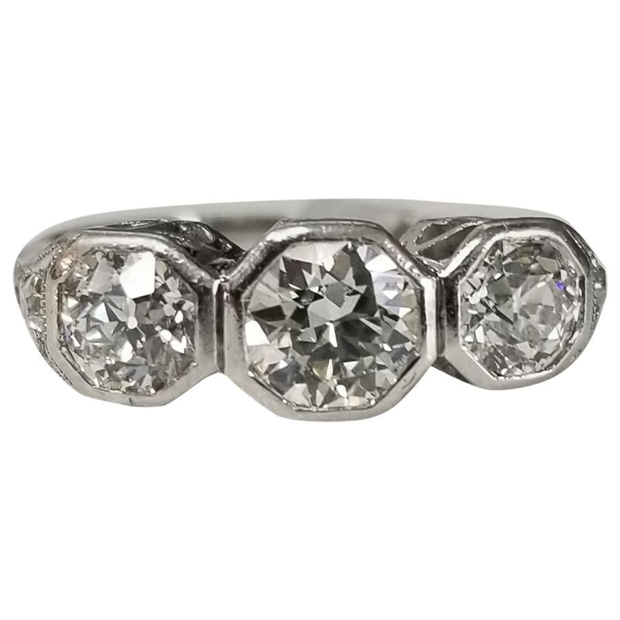 Platinum 3 Diamond "Art Deco" Vintage Ring