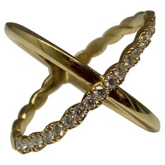 Used Hearts on Fire 18 Karat Yellow Gold Lorelei Criss Cross Diamond Cocktail Ring