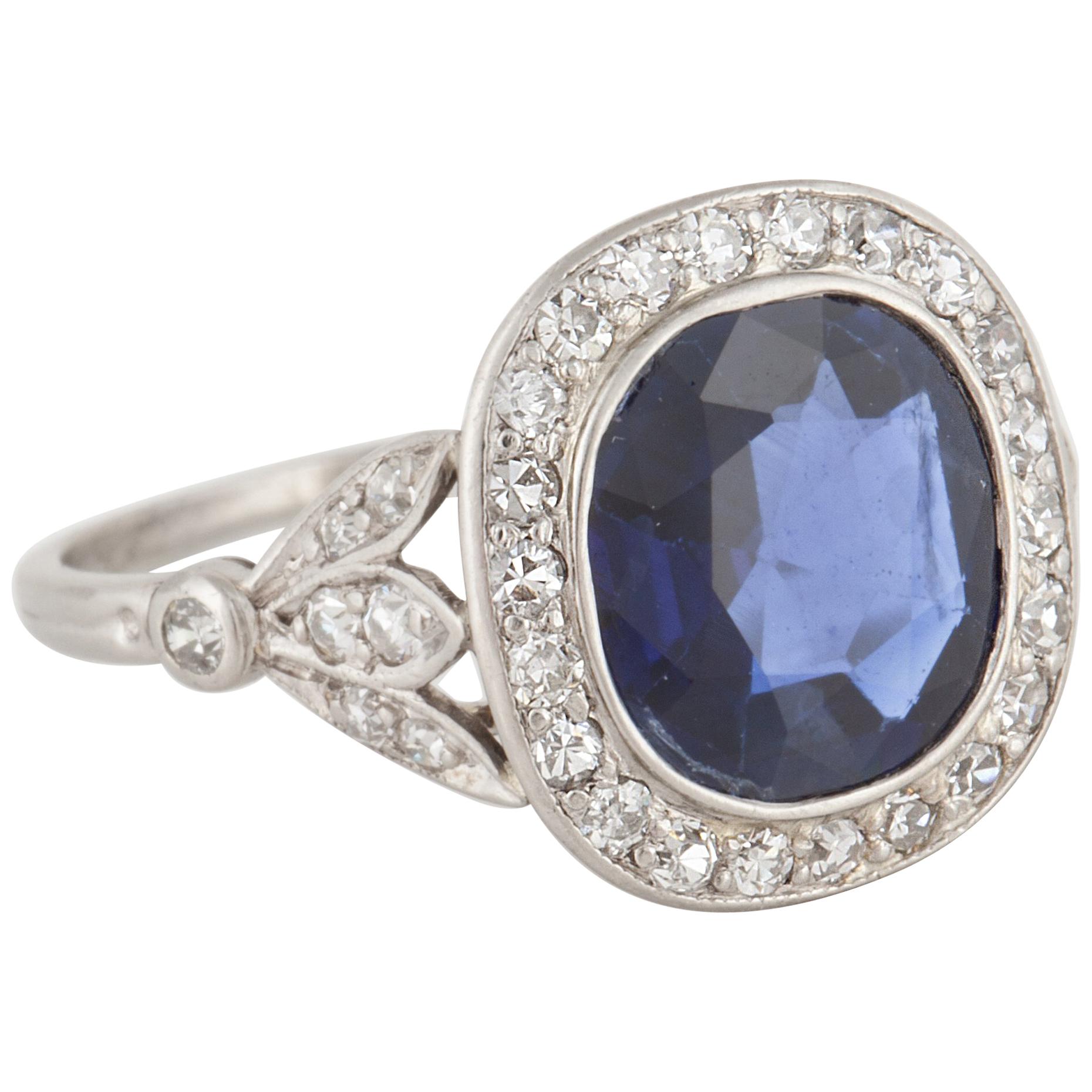 AGL Certified Sapphire Diamond Ring in Platinum