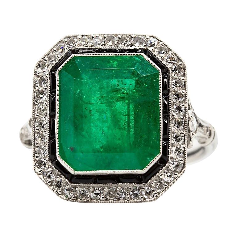 Platinum Emerald, Diamonds and Onyxes Ring