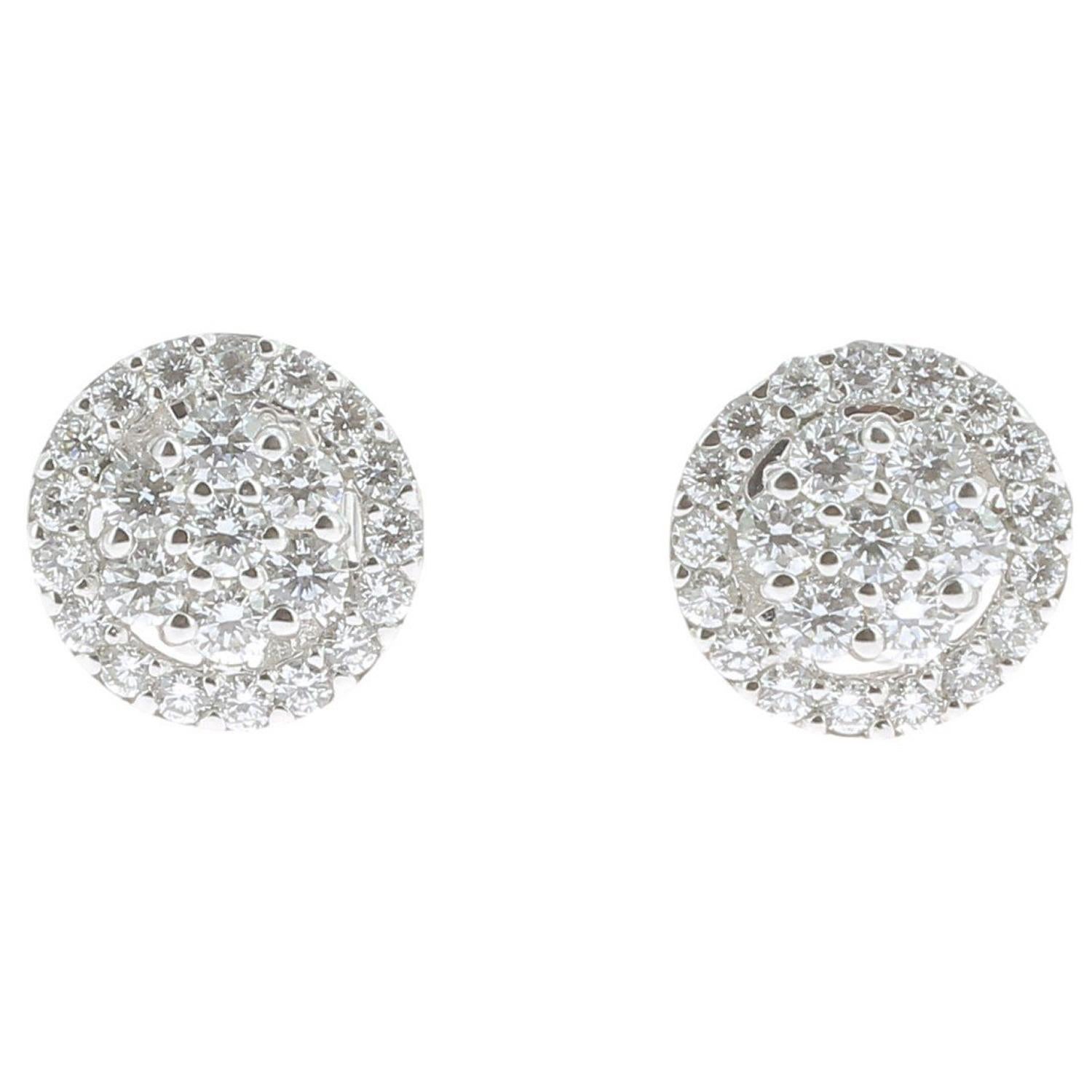 0.92 Carat Stud Diamond Earrings 18 Karat White Gold GVS For Sale
