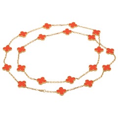 Van Cleef & Arpels 20 Motif Retro Alhambra Necklace in Coral and 18 Karat Gold