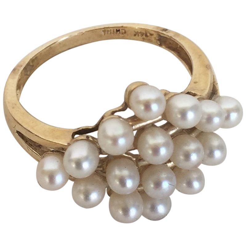 Marina J. White Pearl and 14 Karat Yellow Gold Ring For Sale