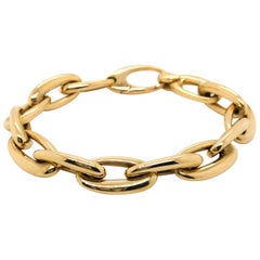 18 Karat Yellow Gold Elongated Curb Link Bracelet