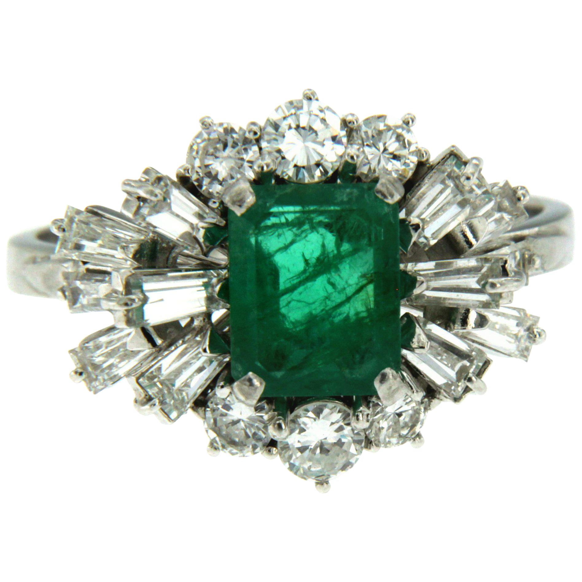 Vintage 1.80 Carat Colombian Emerald Diamond Gold Ring