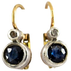 1.02 Carat Blue Sapphire White Diamond Yellow Gold Lever-Back Dangle Earrings