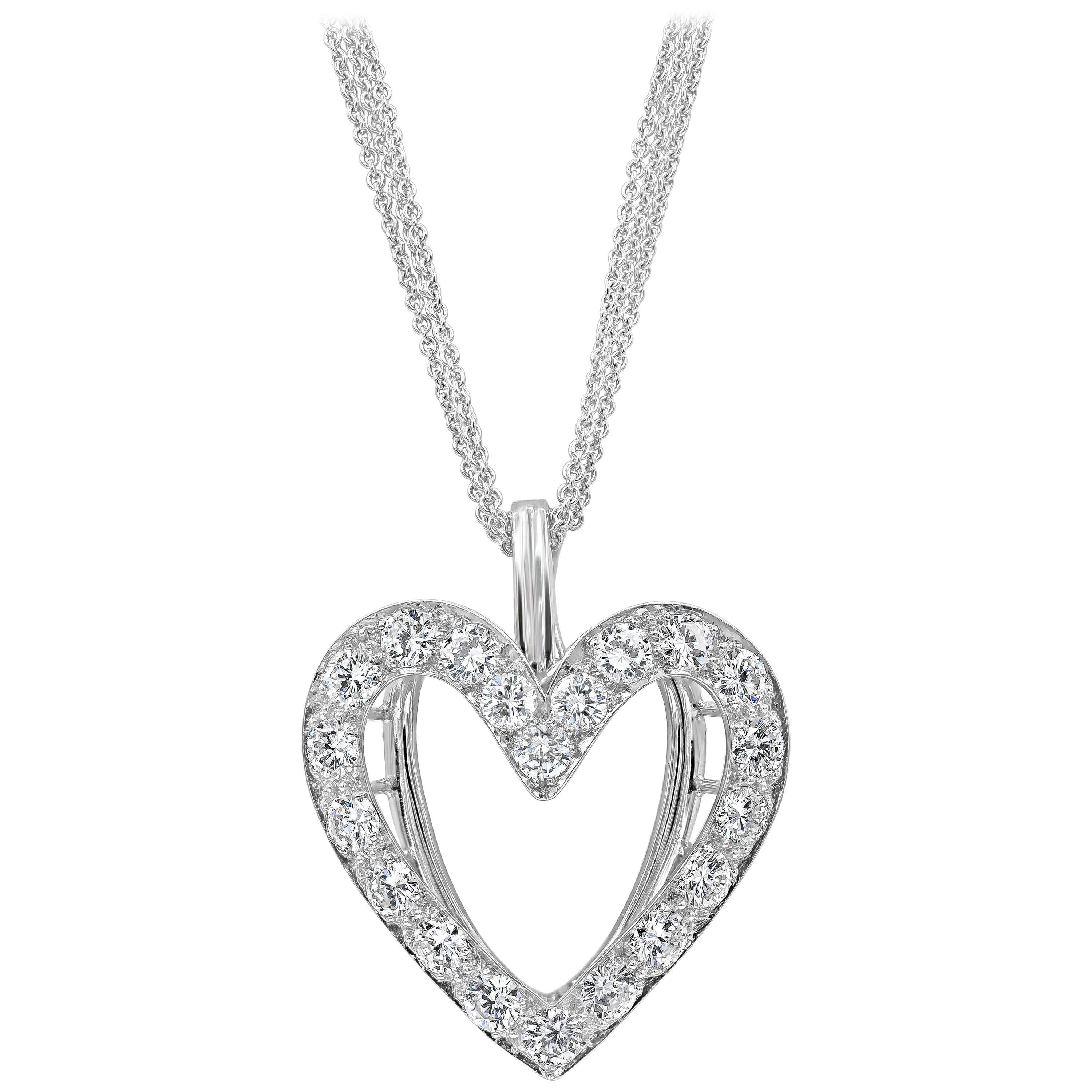 3.75 Carats Total Diamond Round Brilliant Open Work 3D Heart Pendant Necklace en vente